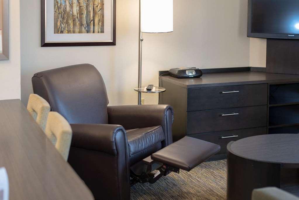 Sonesta Simply Suites Cleveland North Olmsted Airport Δωμάτιο φωτογραφία