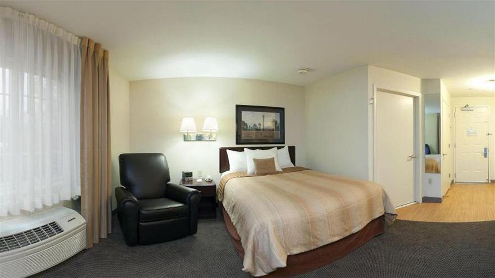 Sonesta Simply Suites Cleveland North Olmsted Airport Εξωτερικό φωτογραφία
