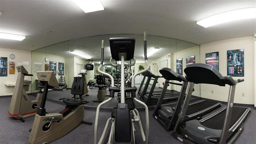 Sonesta Simply Suites Cleveland North Olmsted Airport Εξωτερικό φωτογραφία