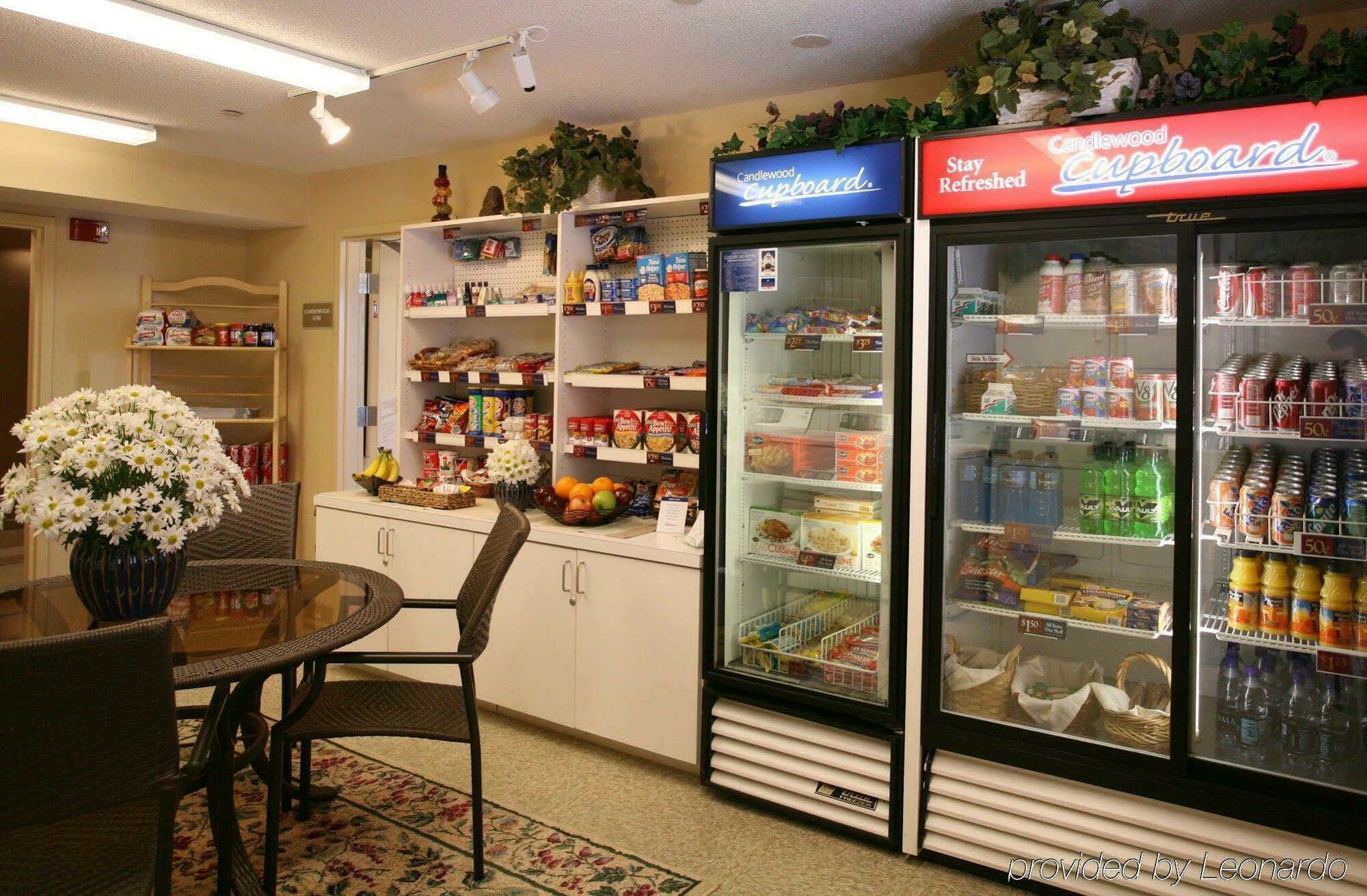 Sonesta Simply Suites Cleveland North Olmsted Airport Εξωτερικό φωτογραφία