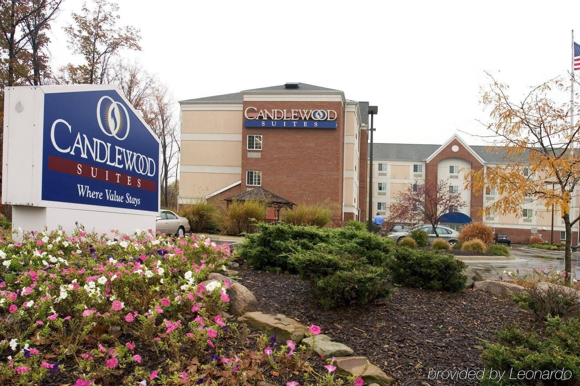 Sonesta Simply Suites Cleveland North Olmsted Airport Εξωτερικό φωτογραφία